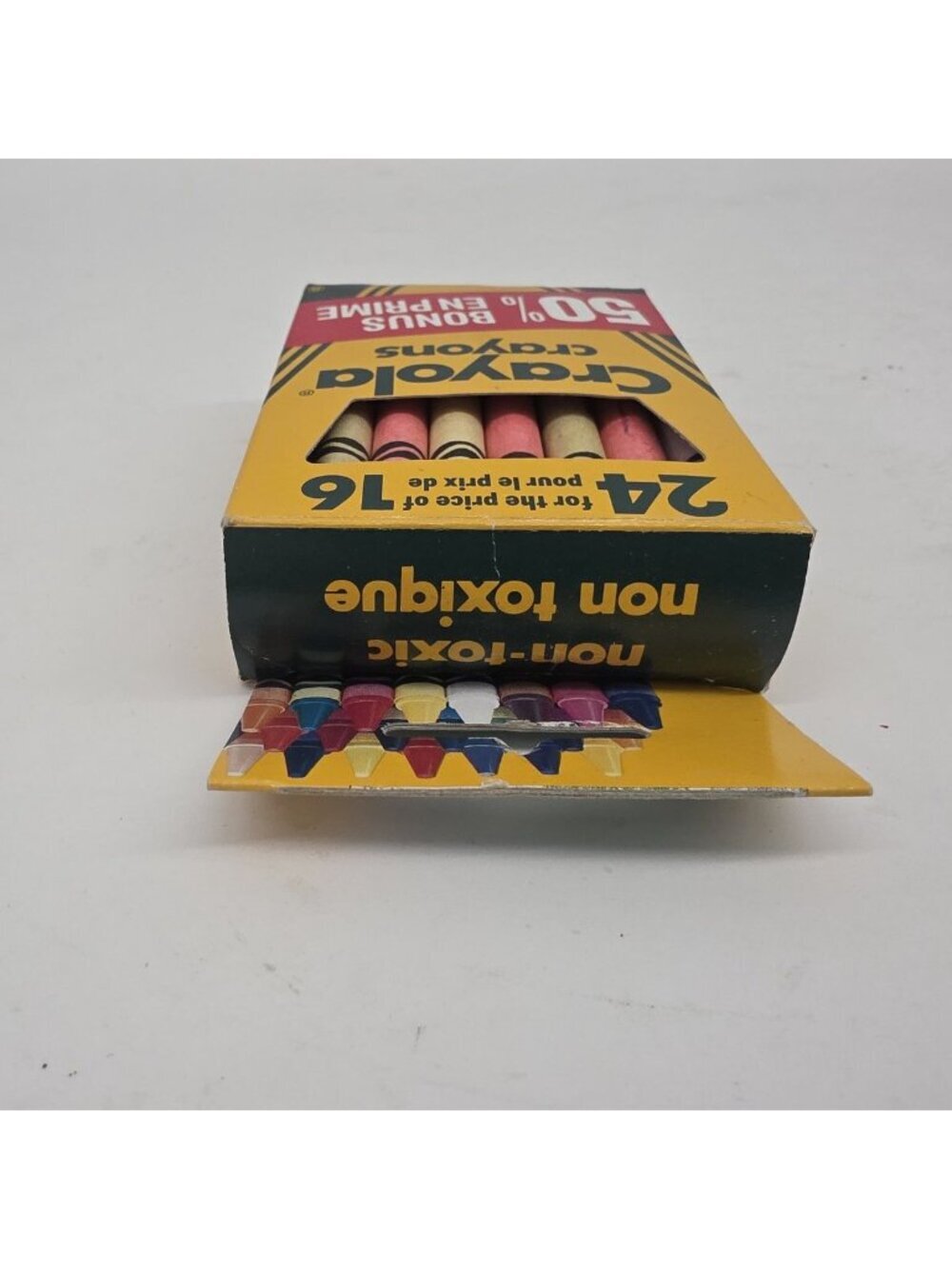 Vintage Crayola Crayons 24 Colours Box BS90 Made in Canada Non-Toxic Art - Picture 4 of 11